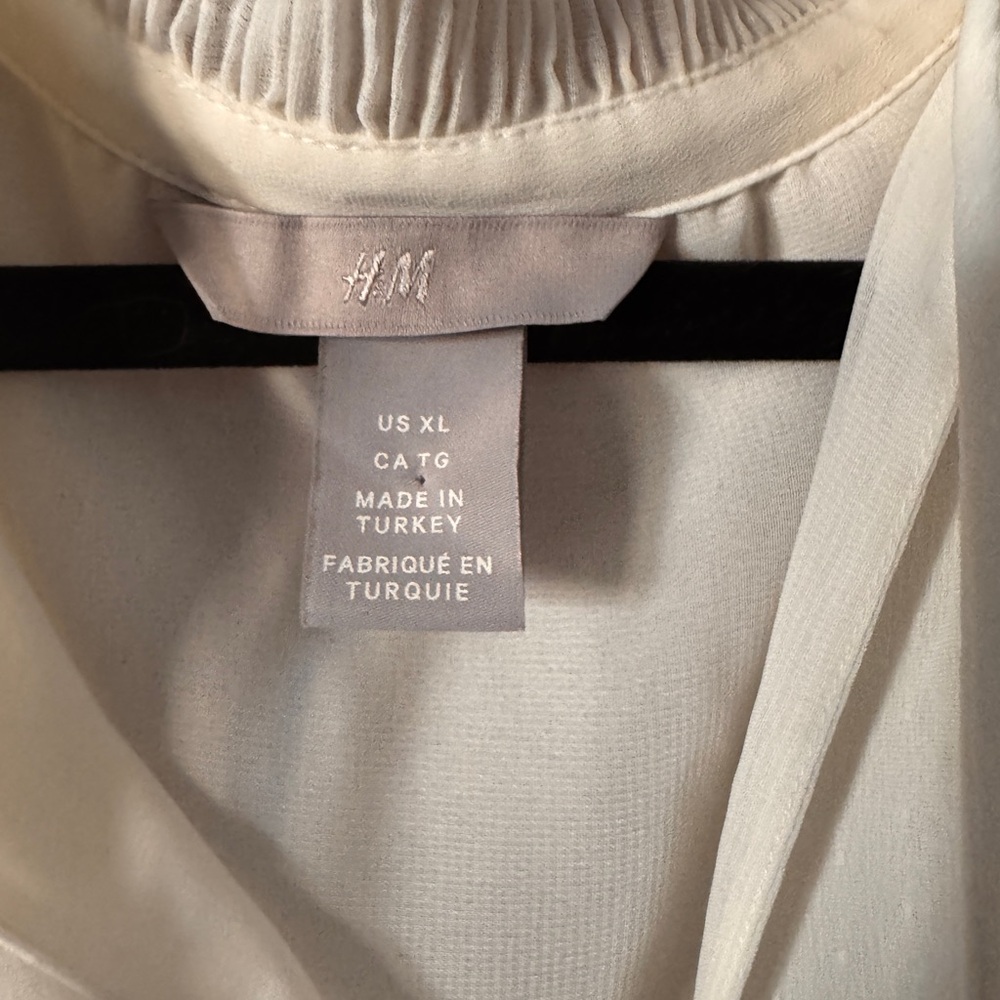 Women's White Sleeveless Top - Picture 2 of 5